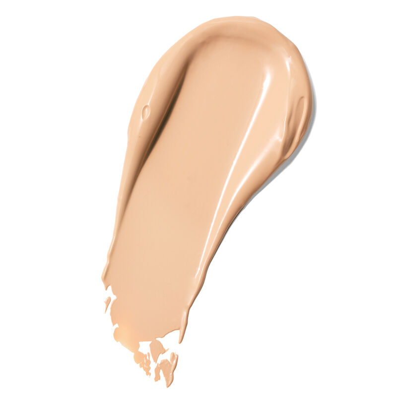 Smear of TimeWise Matte 3D Foundation in Light 3 shade